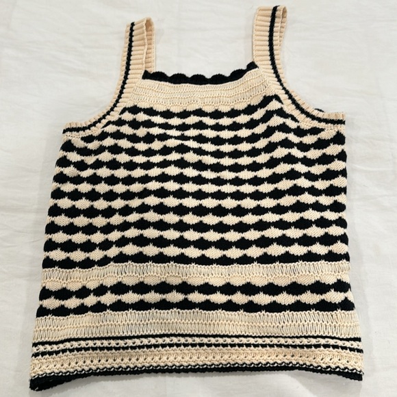 Sweater Tank - Picture 3 of 4